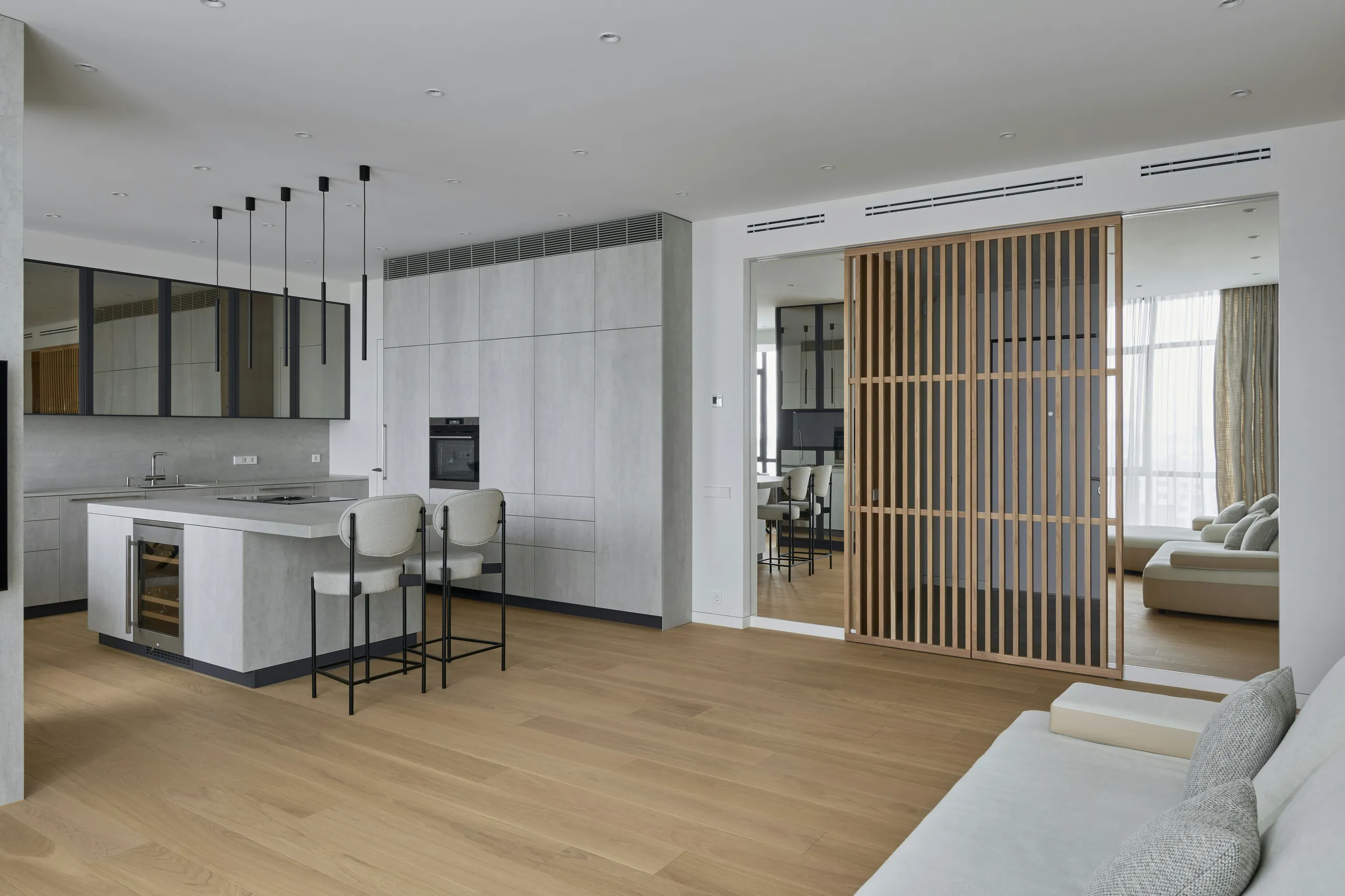 Loft con suelo de roble